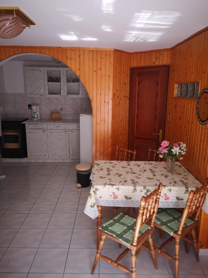 Vadasztanya Apartmanhazak Siofok Exterior photo