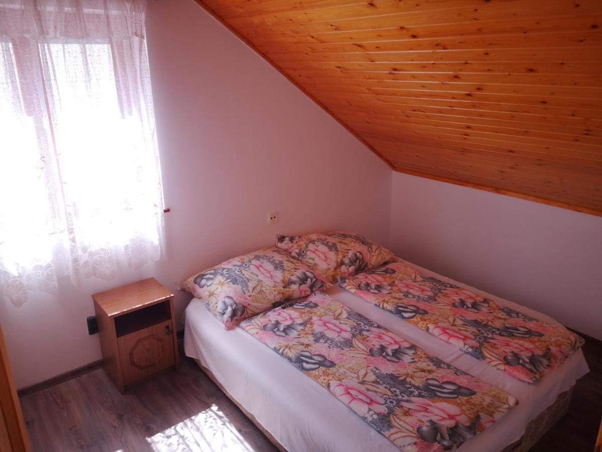 Vadasztanya Apartmanhazak Siofok Exterior photo